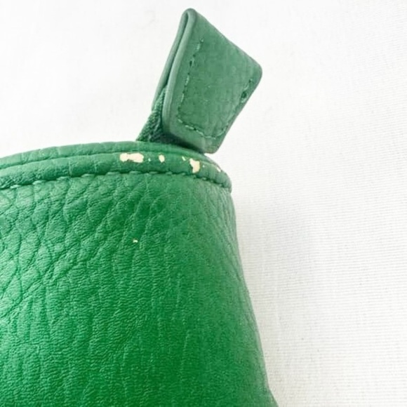 💚Olivia+Joy Emerald Green Vegan Leather Large Structured Work Tote💚 - Picture 14 of 16